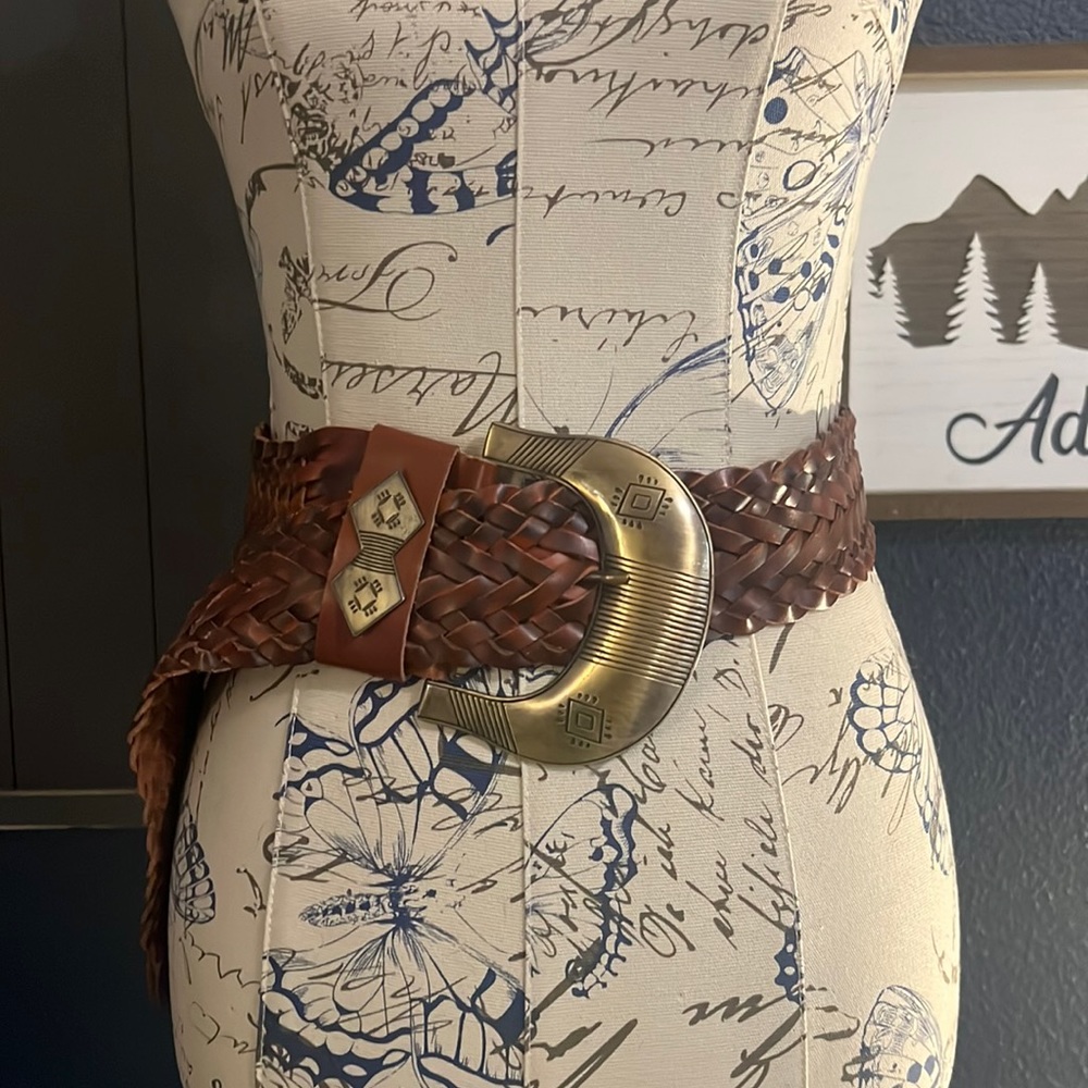 💋Bundle 5 for $25💋 Vintage CAbi Belt